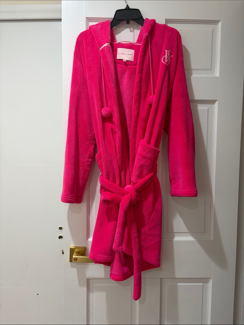Victoria's Secret Plush Hooded Robe - Bright Pink